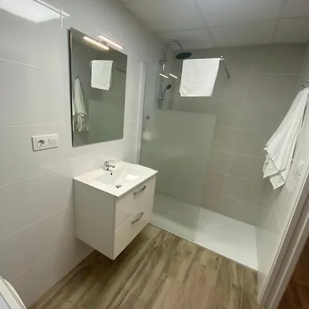 Cozy Flat In La Petxina B Апартаменты Валенсия