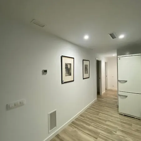 Cozy Flat In La Petxina B Апартаменты Валенсия