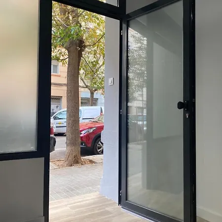 Cozy Flat In La Petxina B Апартаменты Валенсия